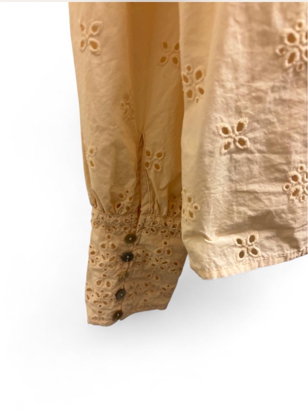 Industry Eyelet Lace -Trim Cream Button Front Blouse Size Medium - Picture 4 of 6